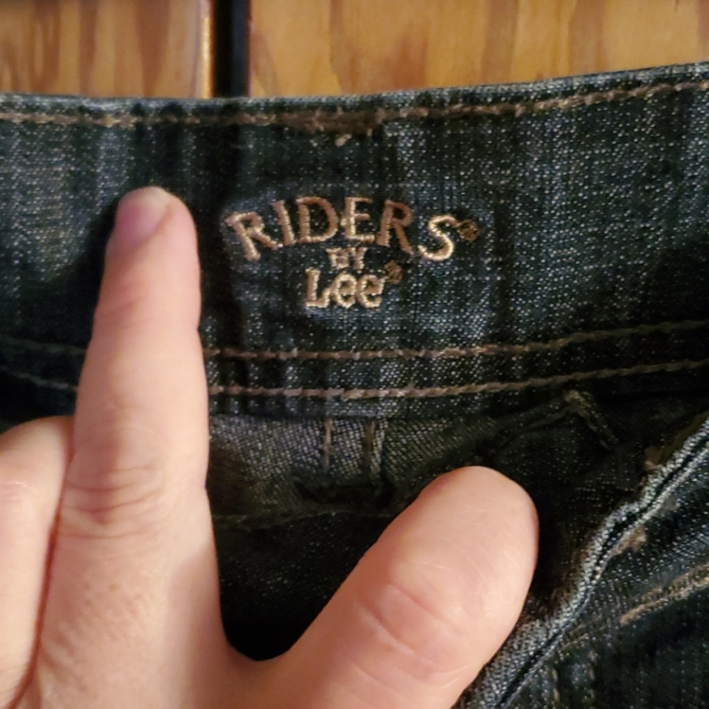 Womans Riders Capris 18M - Picture 3 of 4